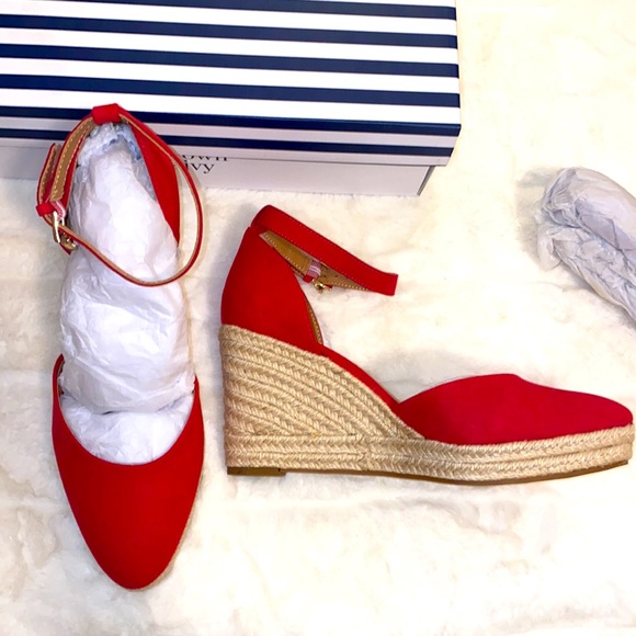 Crown & Ivy Espadrilles New in Box Sz 7.5 Espadrille Wedge Pink Red - Picture 9 of 14